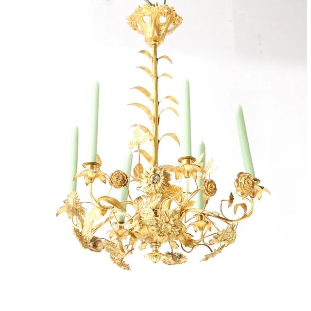 Art Nouveau Chandelier in Gilt Brass, 1900s For Sale - Image 5 of 8