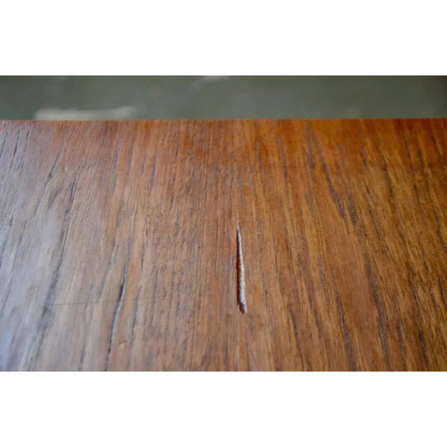 Mid-Century Modern Coffee Table For Sale - Image 11 of 14