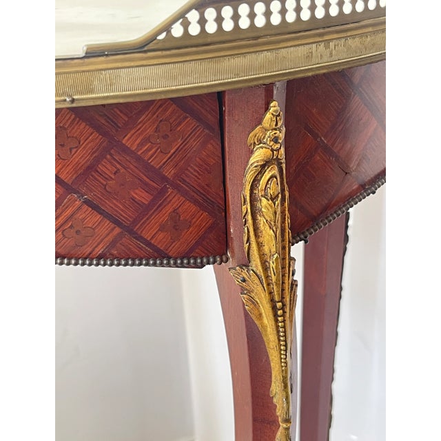 French Marquetry, Brass Gallery & Marble Top Gueridon Table, Early 20Th. C For Sale - Image 10 of 18