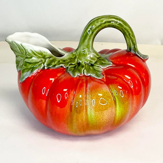 Hollywood Regency 1980s Vintage Italian Majolica Trompe L’Oeil Ceramic Pumpkin Gourd Pitcher For Sale - Image 3 of 9