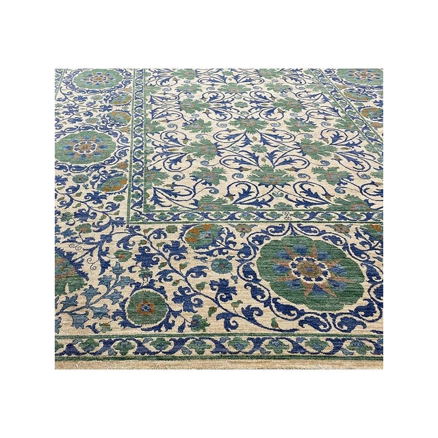 Green 1990s Handwoven Transitional Suzani Area Rug 10x13 For Sale - Image 8 of 9