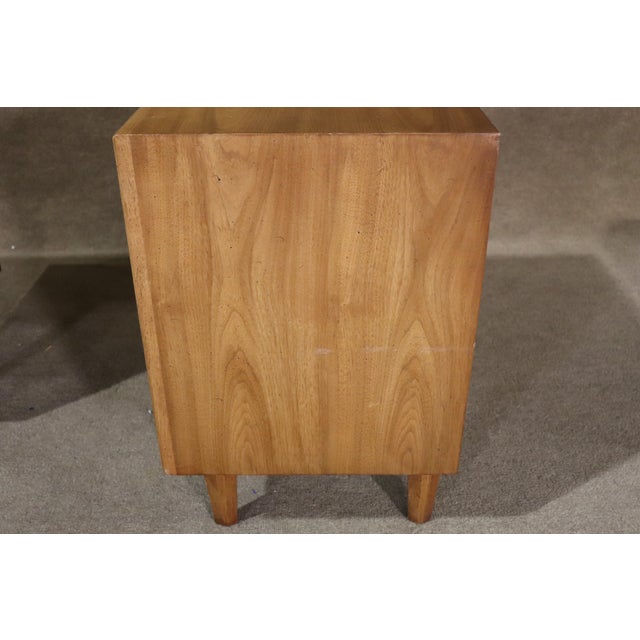Mid 20th Century Heritage 'Perennian Collection' End Tables w/ Storage - 2 Pieces For Sale - Image 10 of 12