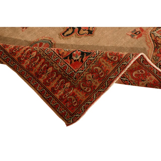 Late 19th Century Antique Doroksh Persian Rug Beige Red Black Medallion Floral Pattern For Sale - Image 5 of 6