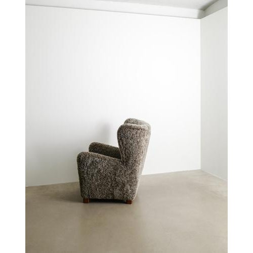 Danish Mid-Century High Wingback Armchair in Sheepskin from Fritz Hansen Denmark, 1940s For Sale - Image 3 of 7