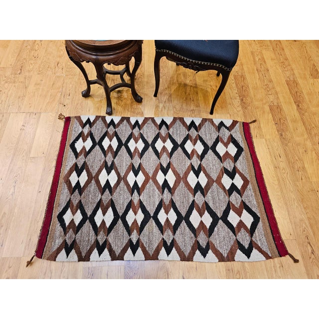 Vintage Native American Navajo Rug, Handwoven Wool, Geometric Diamond Pattern, 3x4 For Sale - Image 4 of 13