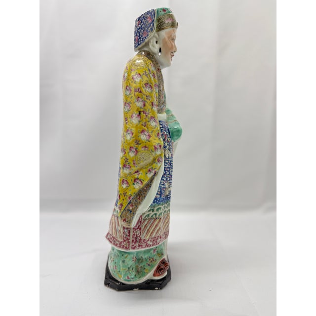 Antique Chinese Famille Rose / Jaune Porcelain Figure - Marked For Sale - Image 4 of 11