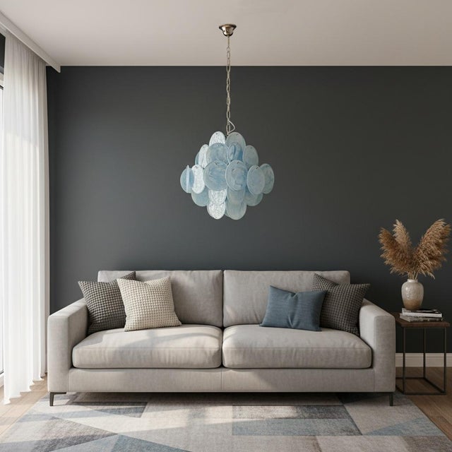 Perfect condition and fully working. The glasses are perfect and the chrome has wear consisting in age and use. Up to 250V...