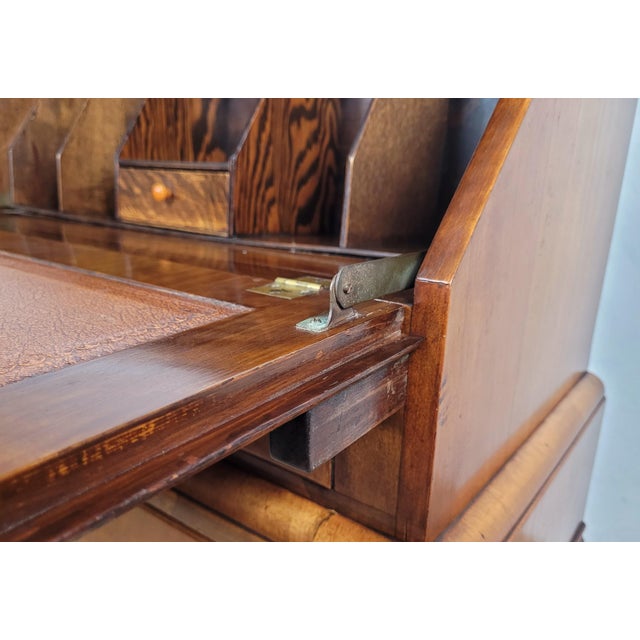 Vintage Walnut Writing Bureau from Denby & Spinks, 1940s For Sale - Image 11 of 18