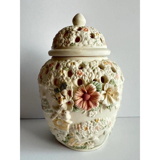 Late 20th Century Vintage Late 1900s Large Ceramic Ivory Colored Floral & Birds Potpourri Diffuser Ginger Jar For Sale - Image 5 of 12