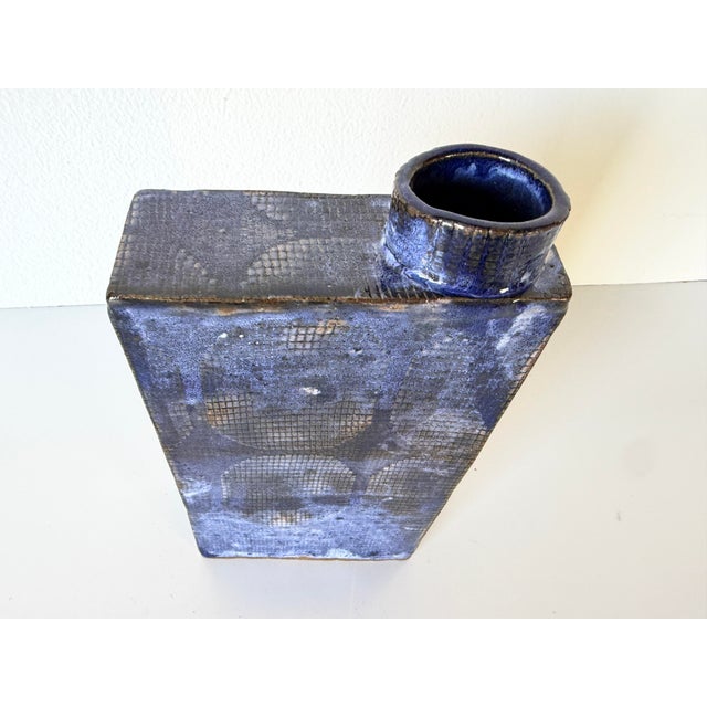 1980s 1989 Vintage Blue Glazed Geometric Bottle-Shaped Studio Pottery Vase, Signed For Sale - Image 5 of 12