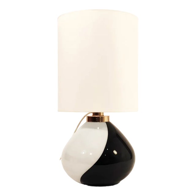 Italian Table Lamp in the style of Vistosi, 1970s For Sale