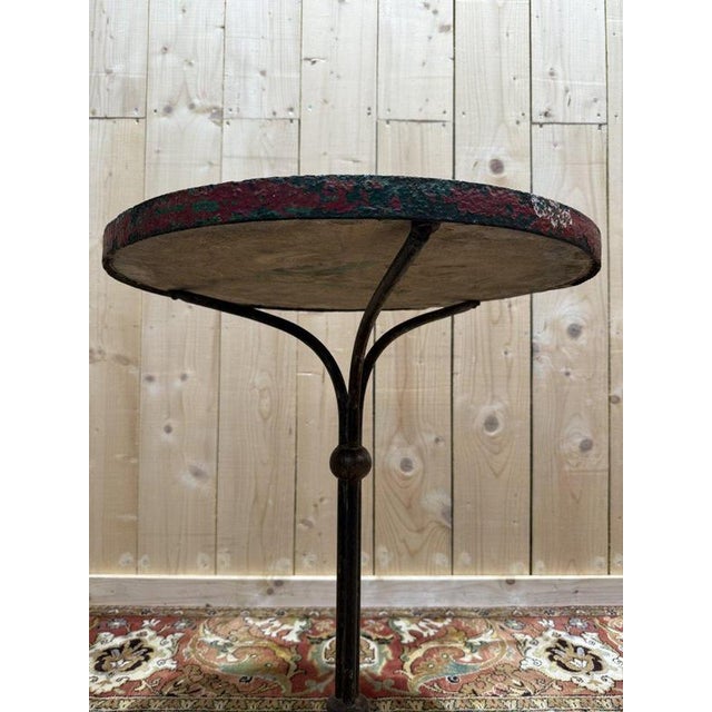 Period: 19th century Style: Napoleon 3rd Condition: Good condition Material: Cast iron Length: 56Width: 56Diameter:...