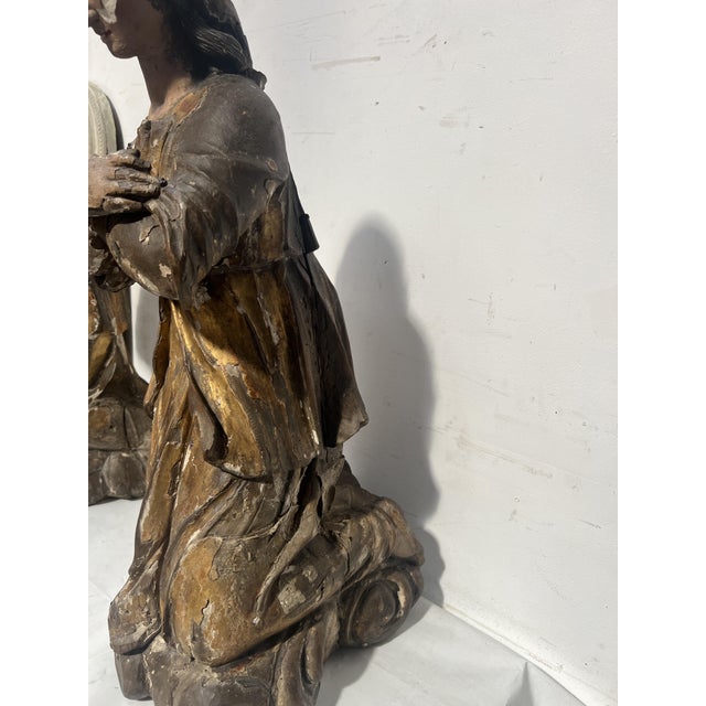Adoring Angels, 1700s, Polychrome and Gilded Carved Wood, Set of 2 For Sale - Image 15 of 18