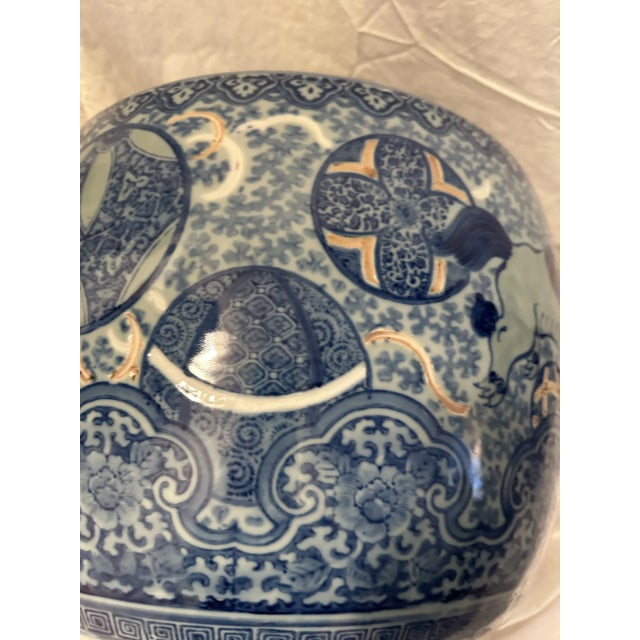 Late 19th Century Late 19th Century Blue and White Porcelain Hibachi For Sale - Image 5 of 5