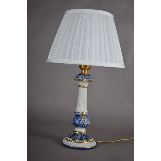 Blue and White Ceramic Table Lamp with Gilded Details and Pleated Shade, 1970s For Sale - Image 4 of 10