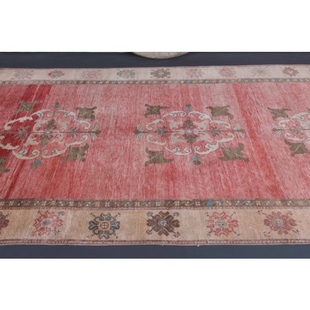 1970s Vintage Turkish Oushak Handmade Pink Cotton Wool Runner Rug For Sale - Image 5 of 12