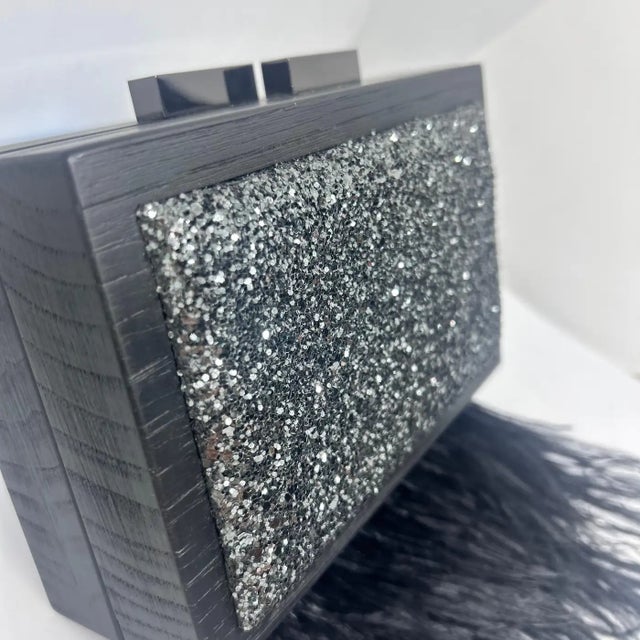 An Elegant Black Wooden Clutch Bag With Feathers and Glitter Made by Laurafed For Sale - Image 9 of 9