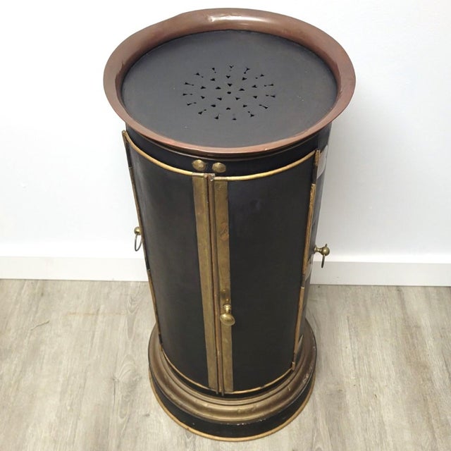 Rare English Regency Toleware Warming Tower With Copper Rim & Brass Hardware, C. 1820–1840 For Sale - Image 4 of 13