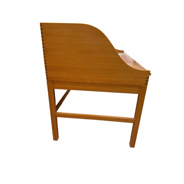 Champagne 1970s Danish Modern Solid Oregon Pine Writing Desk by Andreas Hansen for Hadsten Træindustri For Sale - Image 8 of 9