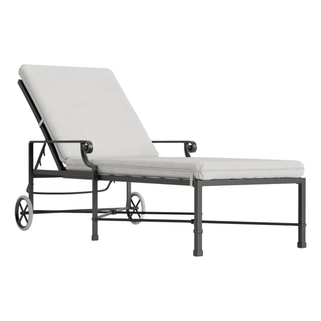 Brown Jordan Venetian Adjustable Chaise With Wheels, Textured Pewter frame with Fusion Dove fabric For Sale