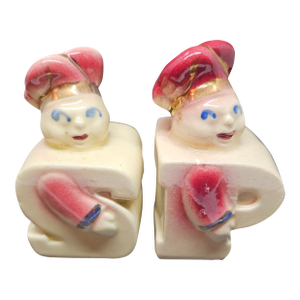 Vintage 1940s Shawnee Salt & Pepper Shakers
