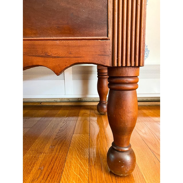 Antique Early 1800s New England Neoclassical Cherry and Mahogany Chest of Drawers For Sale - Image 13 of 15