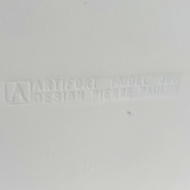 F300 Armchair in Fiberglass by Pierre Paulin for Artifort, 1960s For Sale - Image 9 of 10