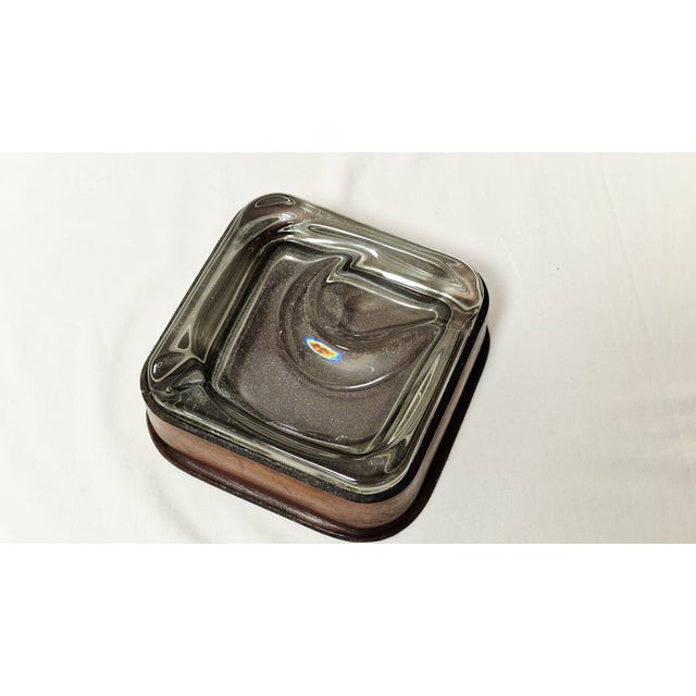 1970s Mid-Century Leather and Glass Ashtray for Cigars and Pipes, Italy, 1970s For Sale - Image 5 of 9