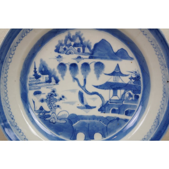 Antique Chinese Export Canton Blue White Pagoda Willow Tree Boat Plates 10" - Set of 16 For Sale - Image 10 of 10