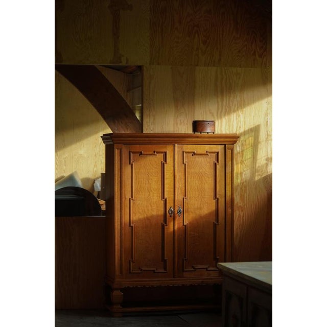 Mid-Century Modern Danish Oak Cabinet with Carved Doors and Decorative Base, 1950s For Sale - Image 16 of 17