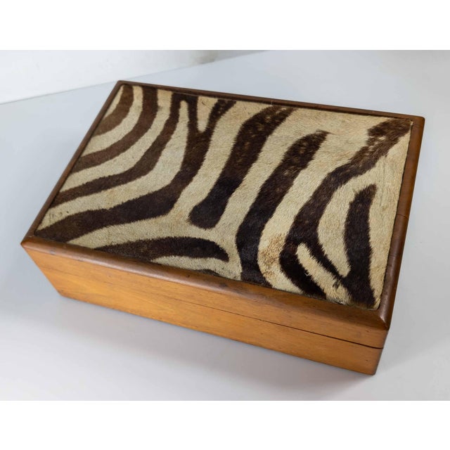 American Mid-Century French or American Walnut and Zebra Humidor Box For Sale - Image 3 of 17