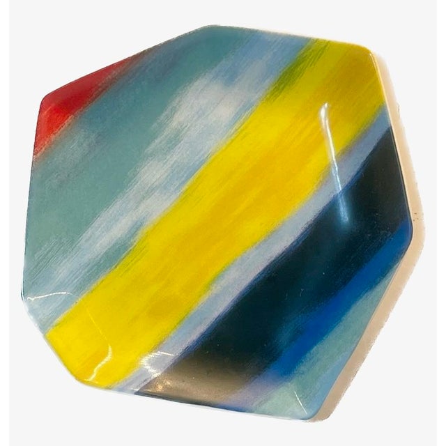 Postmodern 1990s Diane Von Furstenberg Hexagonal "Power Stripe" Dessert Plates - Set of 4 For Sale - Image 3 of 6