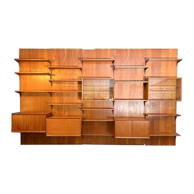 Brown Large Mid-Century Modern Wall Unit by Poul Cadovius for Royal System, 1950s For Sale - Image 8 of 8