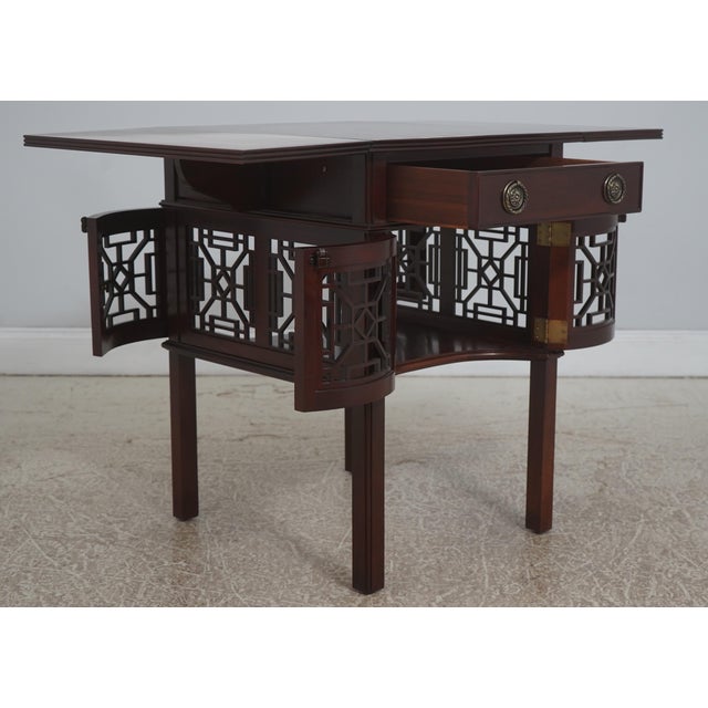 1980s Craftique Mahogany Dropleaf Pembroke Table For Sale - Image 5 of 18