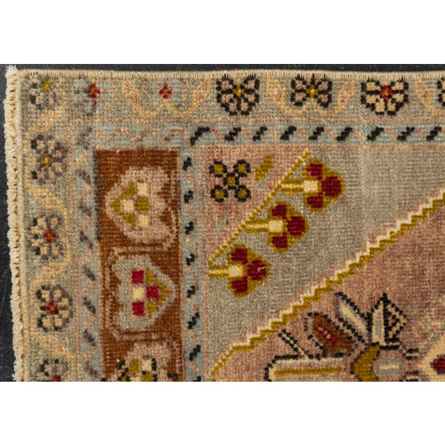 Early 21st Century Turkish Mini Rug Oriental Hand Knotted Vintage Rug 1'7" x 3'4" #21213 For Sale - Image 5 of 8