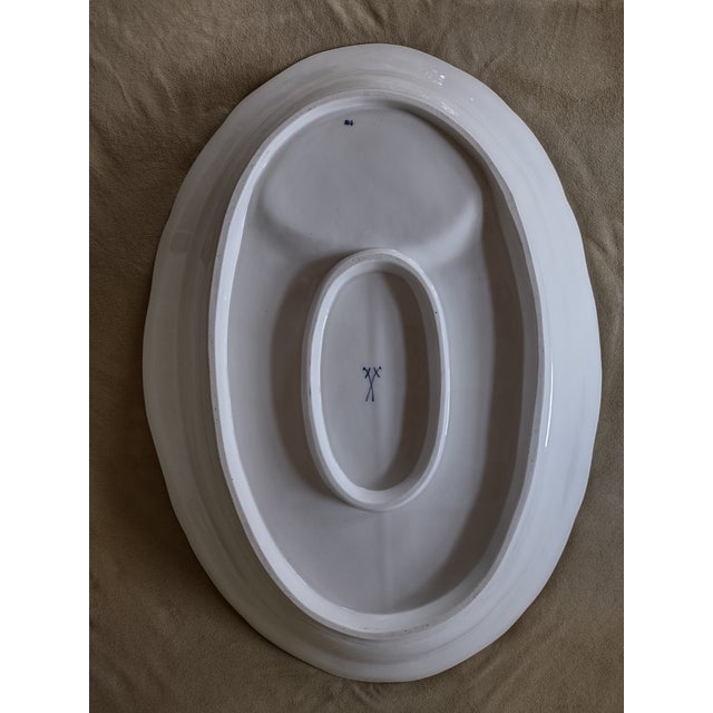 Late 19th Century Antique Meissen Blue Onion Porcelain Oval Meat Serving Platter, 21” For Sale - Image 5 of 7
