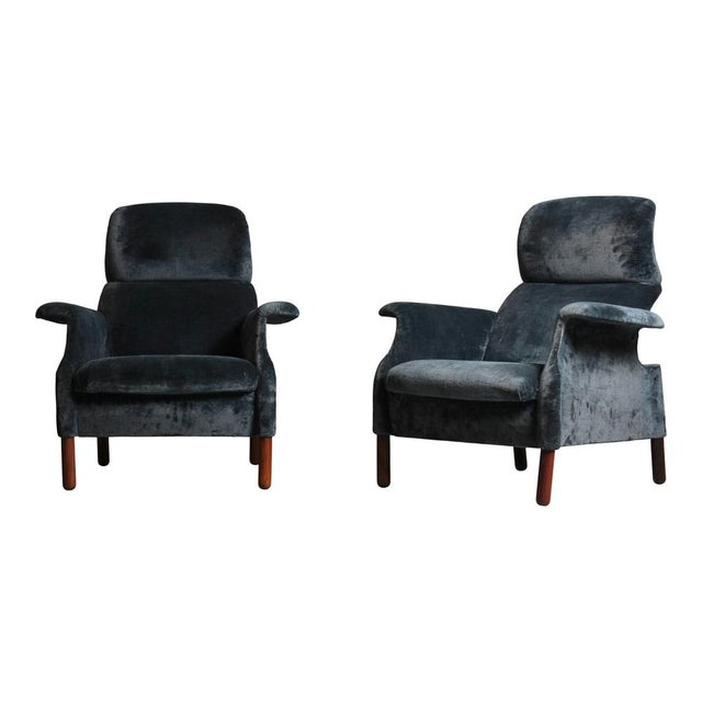 Sanluca Lounge Chairs in Blue Velvet by Achille & Pier Giacomo Castiglioni for Gavina, 1960, Set of 2 For Sale - Image 6 of 18