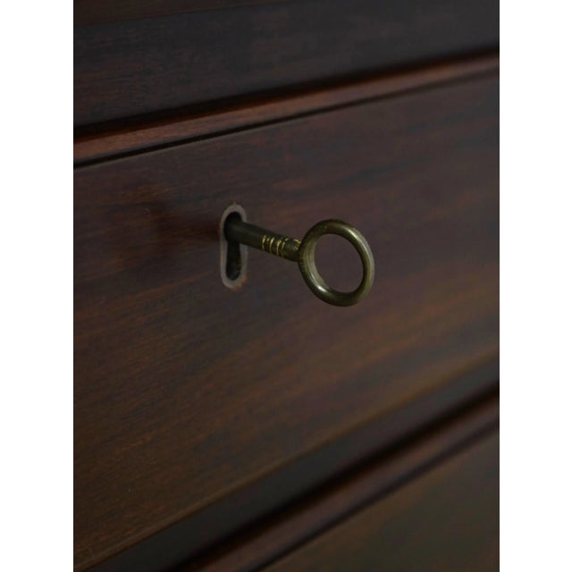 Henkel Harris Cherry Lighted China Cabinet For Sale - Image 9 of 18