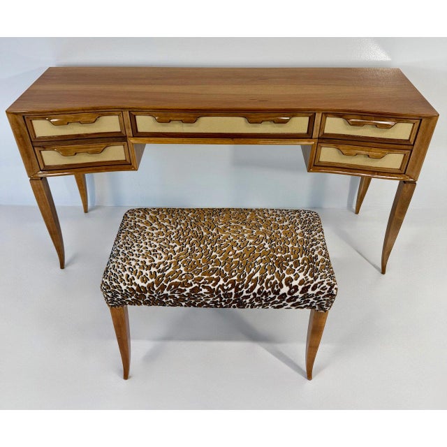 Italian Walnut and Galuchat Vanity with Stool in the style of Gio Ponti, 1940s, Set of 2 For Sale - Image 11 of 16