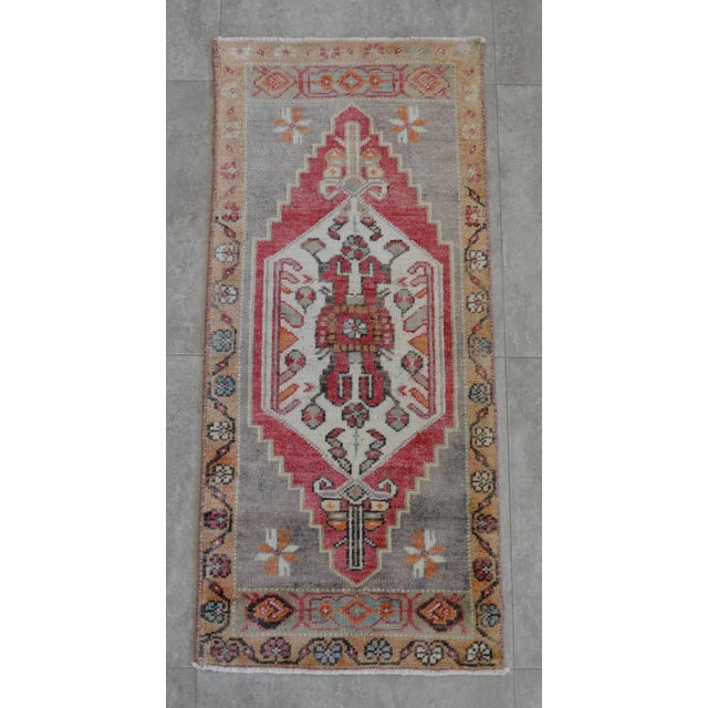 Turkish 1970s Vintage Hand Knotted Small Rug For Sale - Image 3 of 5