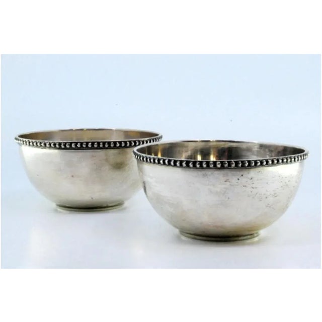 Washbasins in Plain Silver with Pearly Edges, Set of 2 For Sale - Image 3 of 7
