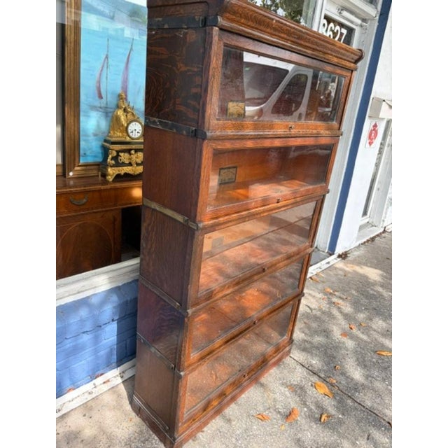 Wood 1900 - 1909 The Globe Wernicke Co Cincinnati Bookcase For Sale - Image 7 of 7