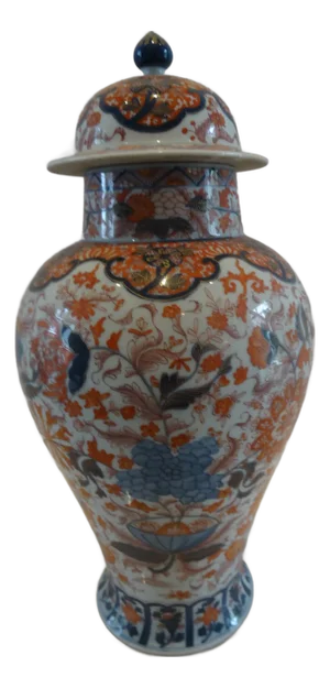 Vintage Chinese Templ Jar in the Imari Pattern