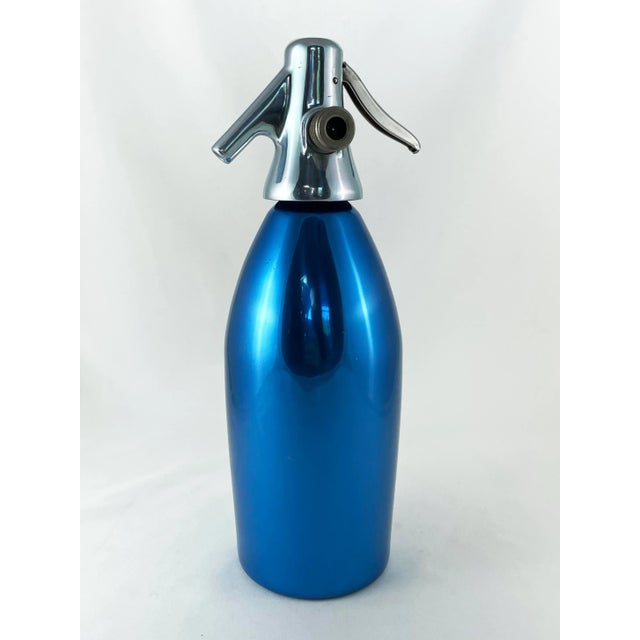 Metal Italian Mid Century Modern Blue Seltzer Bottle – Saccab Milano For Sale - Image 7 of 7