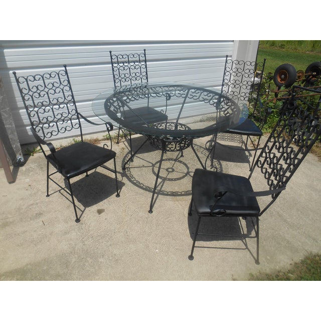 I have a Very Nice Vintage 1960's Arthur Umanoff Granada 5 Piece Patio / Dining Set. This rare vintage Arthur Umanoff...