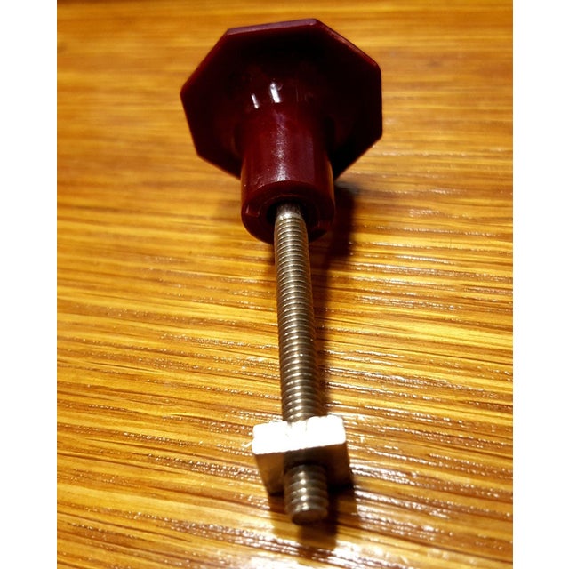 Art Deco Bakelite Octagonal Drawer Door Pull Handle in Burgundy Set of 5 For Sale - Image 4 of 5
