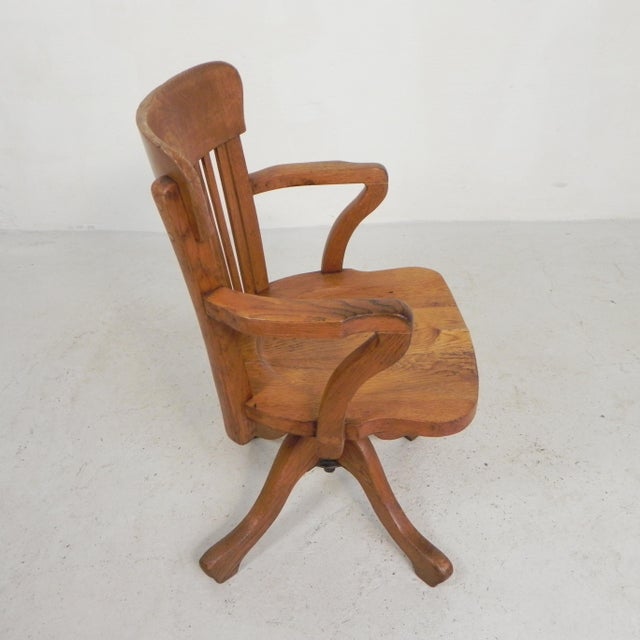 Industrial Oak Office Chair with Adjustable Spring System and Height Adjustment, 1950s For Sale - Image 3 of 18