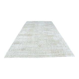 Rh Kinari Wool Rug – 10' × 14' Ivory | Wool | Hand-Knotted | For Sale