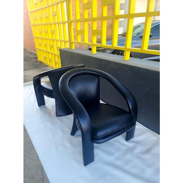 1980s Pair Carsons Post Modern Leather Club Chairs For Sale - Image 5 of 9