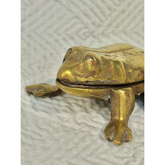 Figurative Vintage Cast Brass Frog Hinged Lidded Trinket Box For Sale - Image 3 of 8